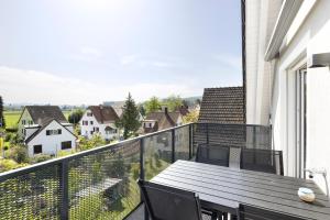 STAYY Flagship Limmattal Premium Apartments - 24h Self Check-in free Parking free EV Wallbox