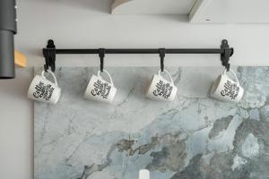 Charming and Modern Studio with Mezzanine in Poznan Center by Noclegi Renters