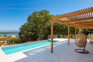 Villa 4 with Pool Soline, Krk, 280 m from beach, by 4Villas 