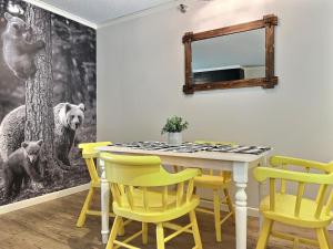 CozyCub- Pool, AC, Hiking, Mountain Biking, Tennis