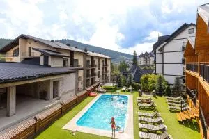 Hotel Pid Strihoju - 布克维