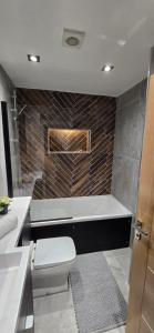 Cozy 2BR, in a Gated building