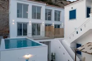 Kontemare Seascape - Órmos Koumaíïkon