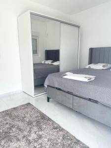 L U X V I L A, Dobre Vode