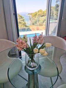 Suha Punta LUXURY apartments first row to the sea 