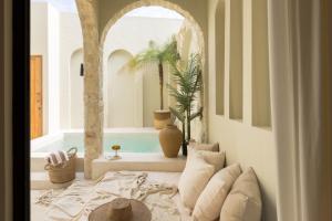 Villa Sawa Romantic Reatreat Pererenan by OriVista