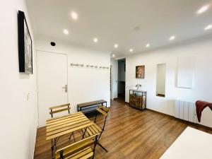 Maisons de vacances Maison Familiale avec Jardin : photos des chambres