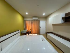 The Urbana Condo Pakkret