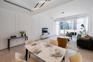 Stylish Apartment Huge Terrace Near Burj Khalifa