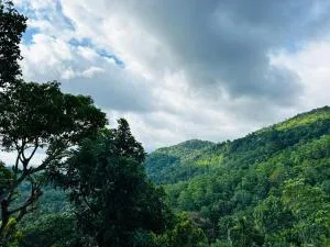 Sriya Guest - Mailapitiya