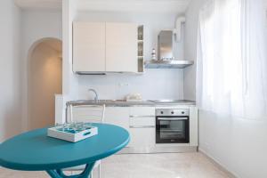 Sea Foam House by Pleiades Home