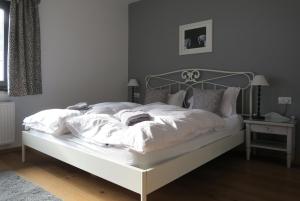 Hiša MIHA Stunning Spacious House & Apartment Podkoren Kranjska Gora