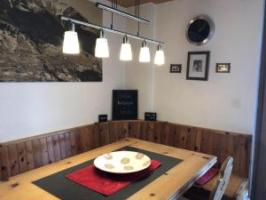 Casa Runs 7113 Camuns, Val Lumnezia