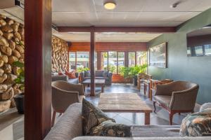 Knysna Log-Inn Hotel