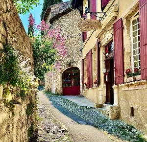 Hostellerie Le Beffroi - 乌韦兹河畔莫朗