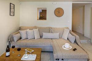 Nicolas Urban Luxury Living