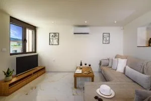 Nicolas Urban Luxury Living - Souda