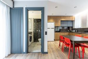 Brand New Duplex wParking 2BD2Bath Home #336