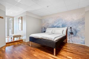 Junior Suite room in Scandic Grimstad