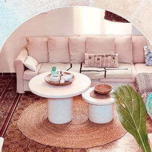 La Maison du Trident en Camargue Piscine et Jacuzzi