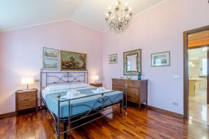 Colle Degli Ometti Vintage Chic Flat