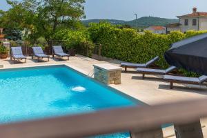 Schöne Villa bei Rovinj mit privatem Pool 