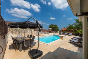Schöne Villa bei Rovinj mit privatem Pool 