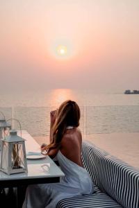 Veranda Pattaya Sea View Jomtien Beach Front วิวทะเล พัทยา จอมเทียน