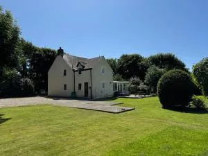 Tremaes Solva - Middle Mill