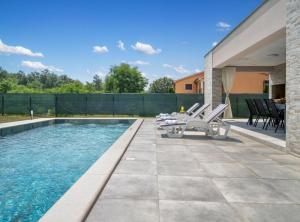 Villa SABINA - Santalezi