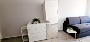 3 Le Saint Joseph Studio in City Center with AC