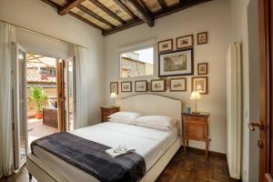 The Right Place 4U Navona Luxury Rooms