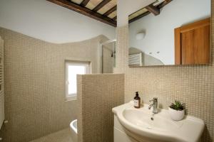 The Right Place 4U Navona Luxury Rooms