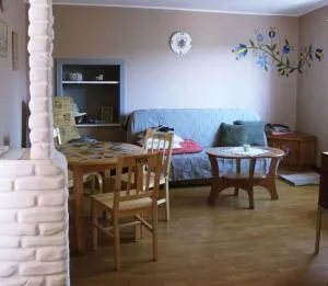 Apartament w małej wsi niedaleko jezior - Kaszëbsczi Nórcëk - Nowa Wieś