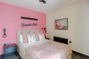 The Sassy - Soho - by Frankie Says