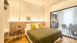 Gran Canaria Beach Folks