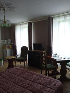 B&B / Chambres d'hotes Chambres d'hotes les Clematites en Cotentin : photos des chambres