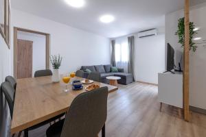 Marina Sea View apartment