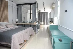 Phaedra's Studios in Kolymbari - Grimbilianá