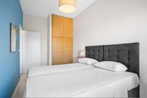 Sun Beach Apartments in Chania 10 13