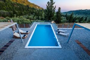 Villa when Waters are Colored