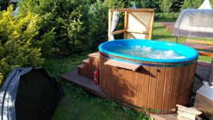 Tree House Fluffy Horns - Namiņš Kokos Pūkainie Ragi