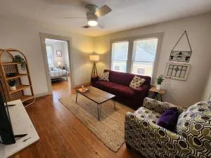 Cute & Quiet Garage Apt Home - Houston