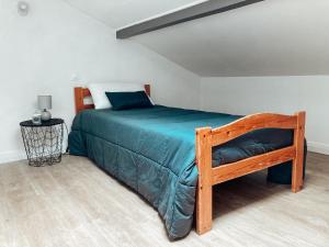 Appartements Les Pastourelles : Appartement avec Terrasse