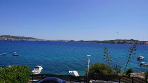 First Row to The Sea - Ideal for Families - Sea at Your Doorstep - House Sisko