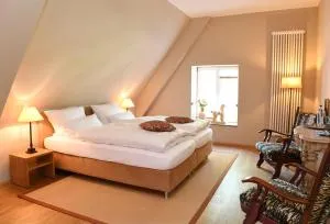 Haus Keppelborg: ZI Ferdinand mit Rosengartenblick - Schöppingen