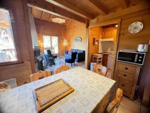 MURGIERS B1 - Appartement dans chalet, terrasse avec vue montagnes - Garage