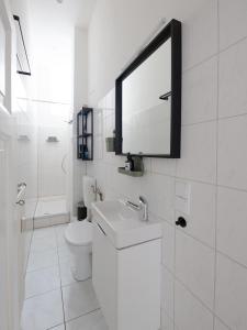 Hip & Beautiful City Apartment