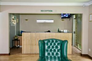 FM GUEST LODGE Comfort, Tranquility & Peace of Mind