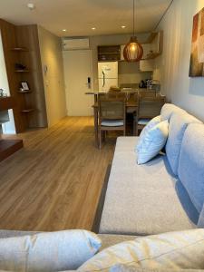 Lindo Flat no Serra Class com Piscina e Sauna